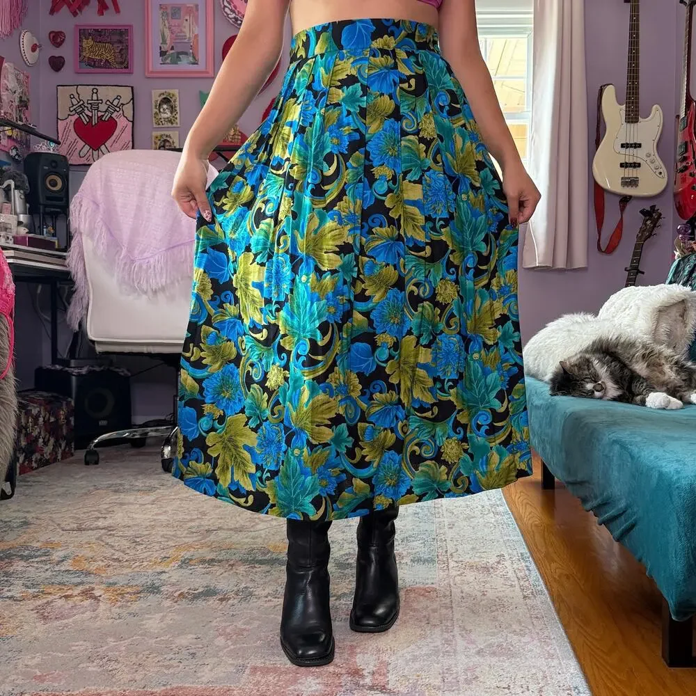 Vintage 80s / 90s deadstock whimsigoth boho maxi skirt